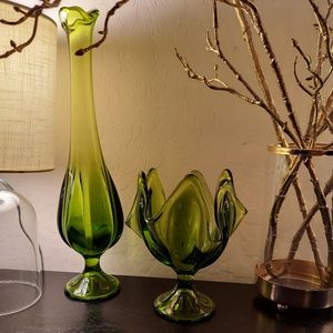 Viking Epic Six Petal Swung Vase & Handkerchief Vase (2 Pieces) -